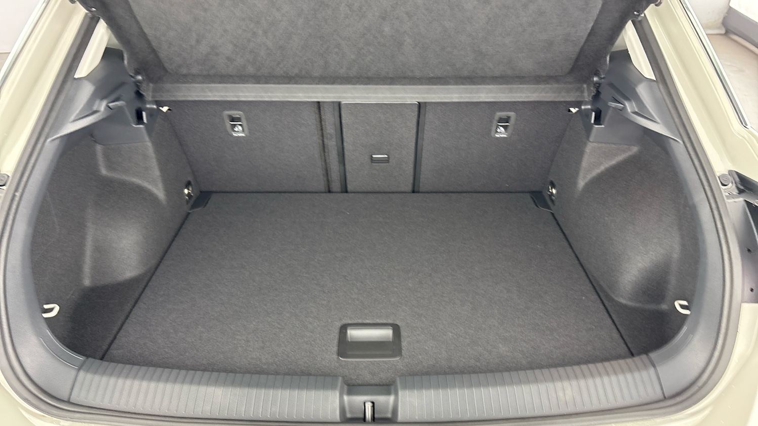 Used Volkswagen T-Roc 2026 for sale - 78202225: Photo 28