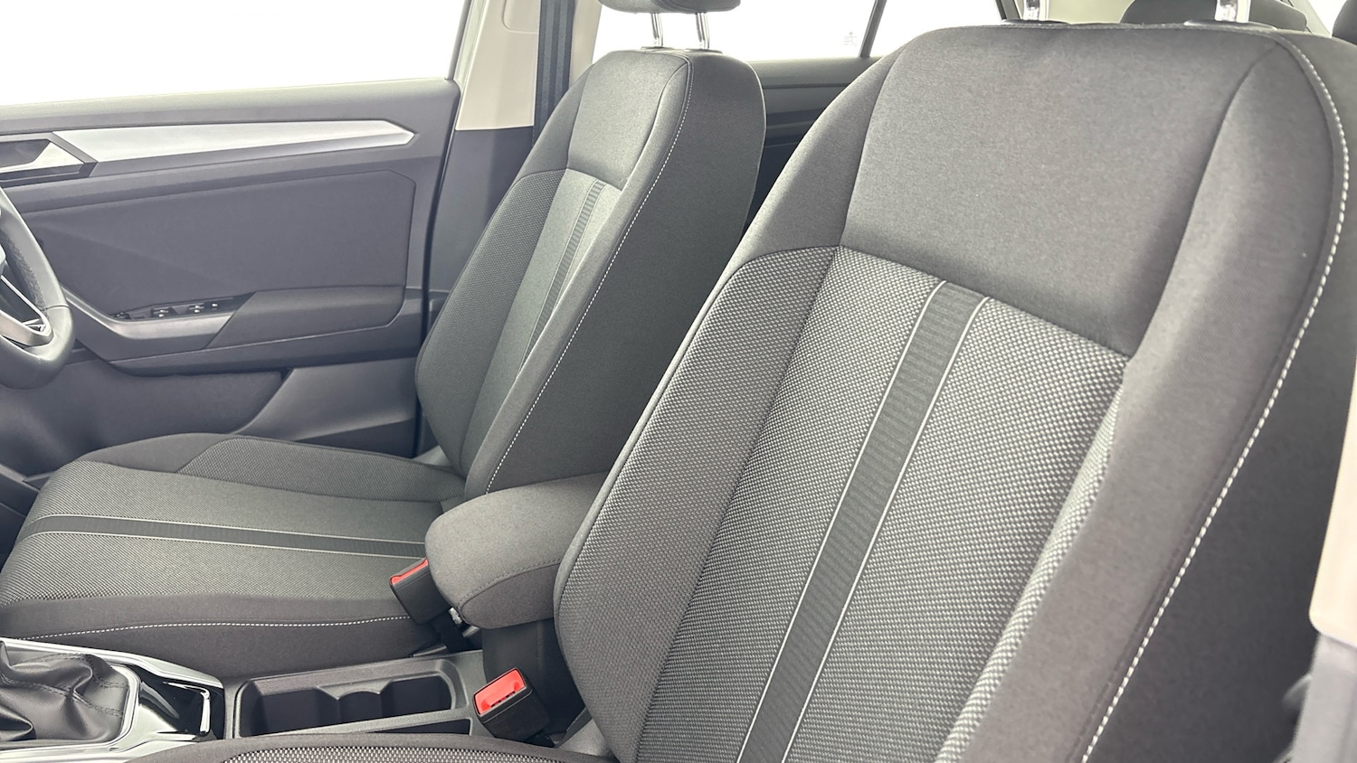 Used Volkswagen T-Roc 2026 for sale - 78202225: Photo 31