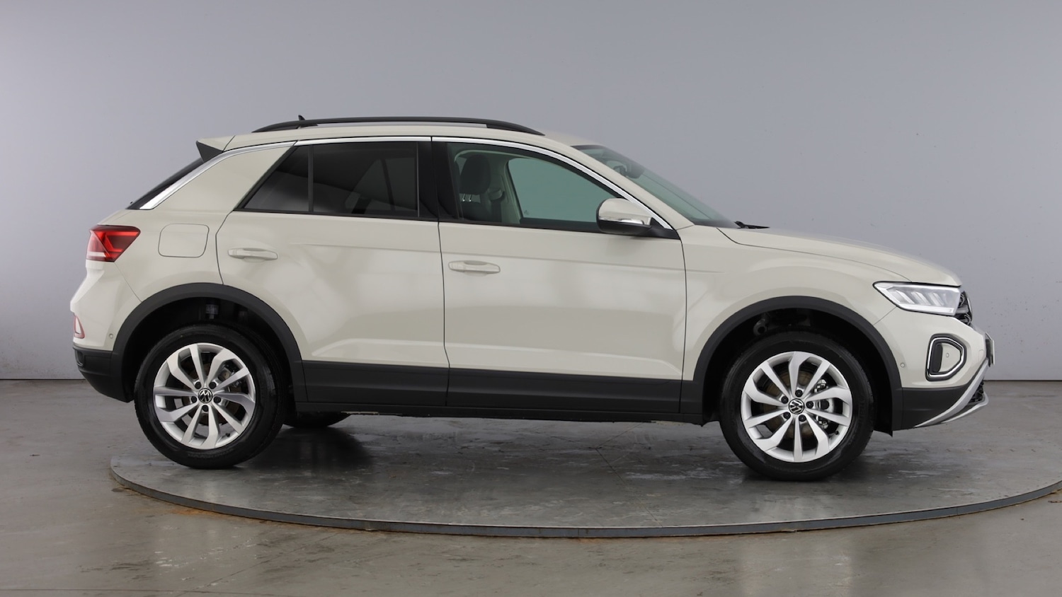 Used Volkswagen T-Roc 2026 for sale - 78202225: Photo 4