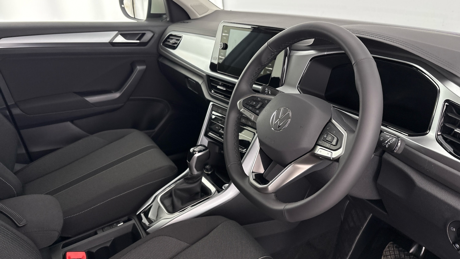 Used Volkswagen T-Roc 2026 for sale - 78202225: Photo 6