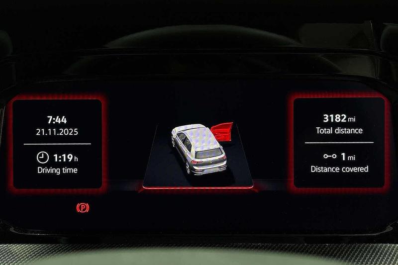 Used Volkswagen Golf 2025 for sale - 76782245: Photo 11