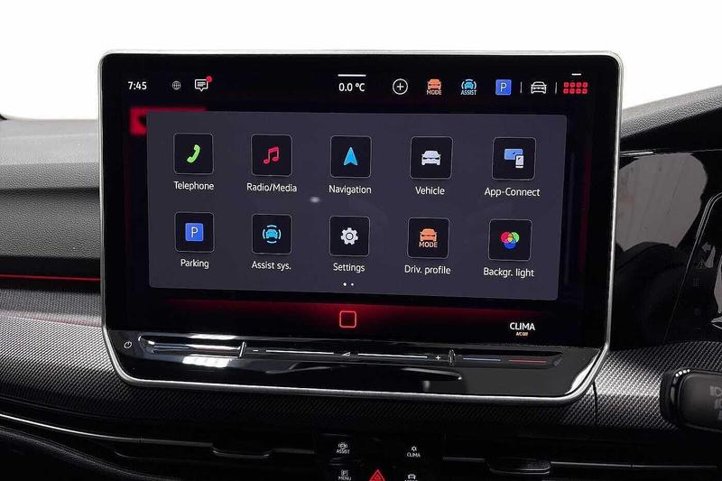 Used Volkswagen Golf 2025 for sale - 76782245: Photo 12