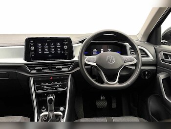 Used Volkswagen T-Roc 2025 for sale - 78411930: Photo