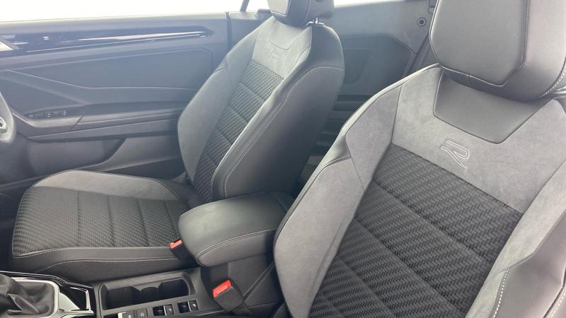 Used Volkswagen T-Roc 2025 for sale - 76706084: Photo 35