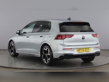 Used Volkswagen Golf 2025 for sale - 79476999: Photo