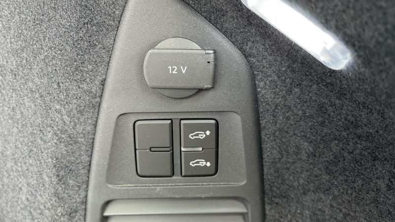 Used Volkswagen Touareg 2025 for sale - 75228395: Photo 11