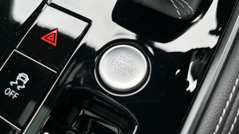 Used Volkswagen Touareg 2025 for sale - 75228395: Photo 18