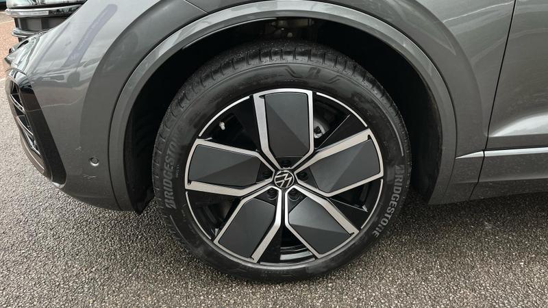 Used Volkswagen Touareg 2025 for sale - 75228395: Photo 28