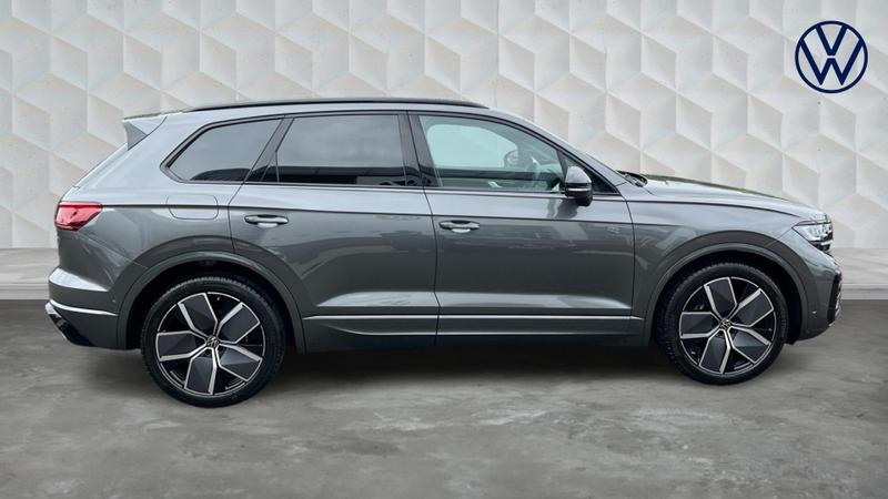 Used Volkswagen Touareg 2025 for sale - 75228395: Photo 4
