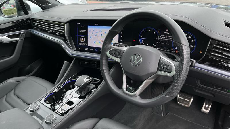 Used Volkswagen Touareg 2025 for sale - 75228395: Photo 6