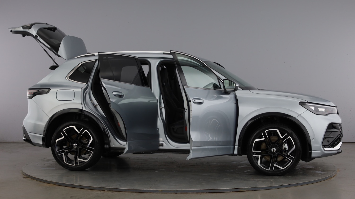 Used Volkswagen Tiguan 2025 for sale - 78070716: Photo 11