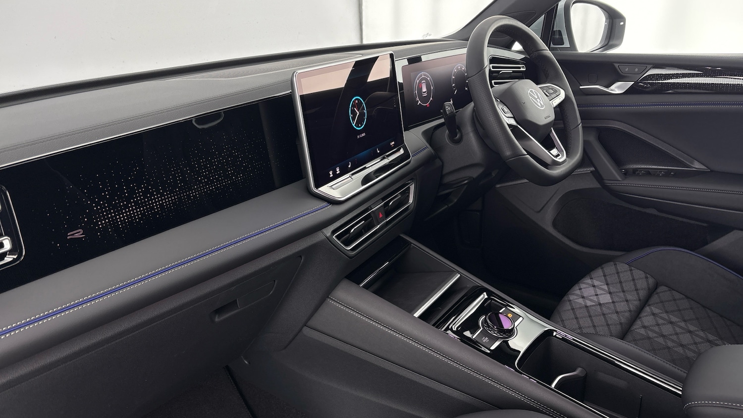 Used Volkswagen Tiguan 2025 for sale - 78070716: Photo 2