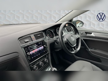 Used Volkswagen Golf 2020 for sale - 78873658: Photo