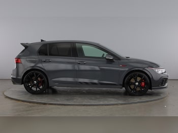 Used Volkswagen Golf 2023 for sale - 77602382: Photo