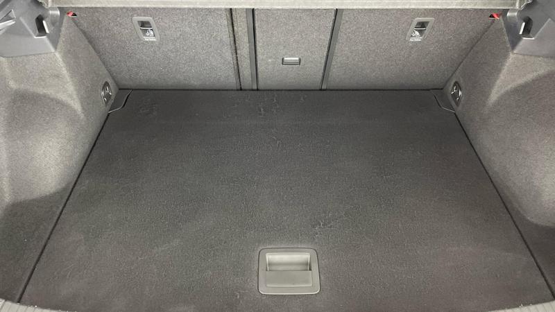 Used Volkswagen T-Roc 2022 for sale - 76104821: Photo 30