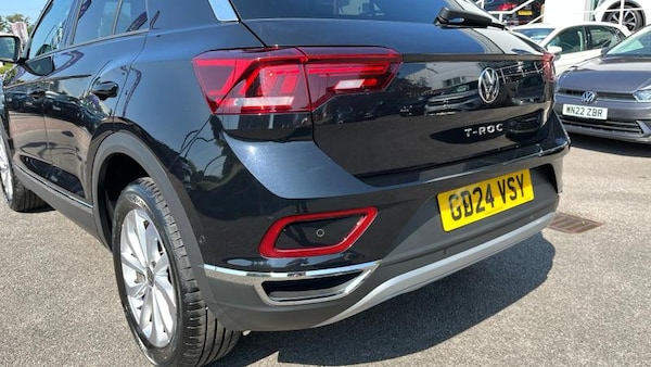 Used Volkswagen T-Roc 2024 for sale - 74961481: Photo 32