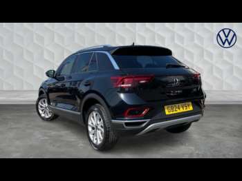 Used Volkswagen T-Roc 2024 for sale - 74961481: Photo