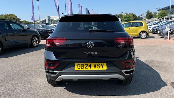 Used Volkswagen T-Roc 2024 for sale - 74961481: Photo 9