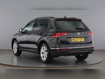 Used Volkswagen Tiguan 2022 for sale - 78976612: Photo