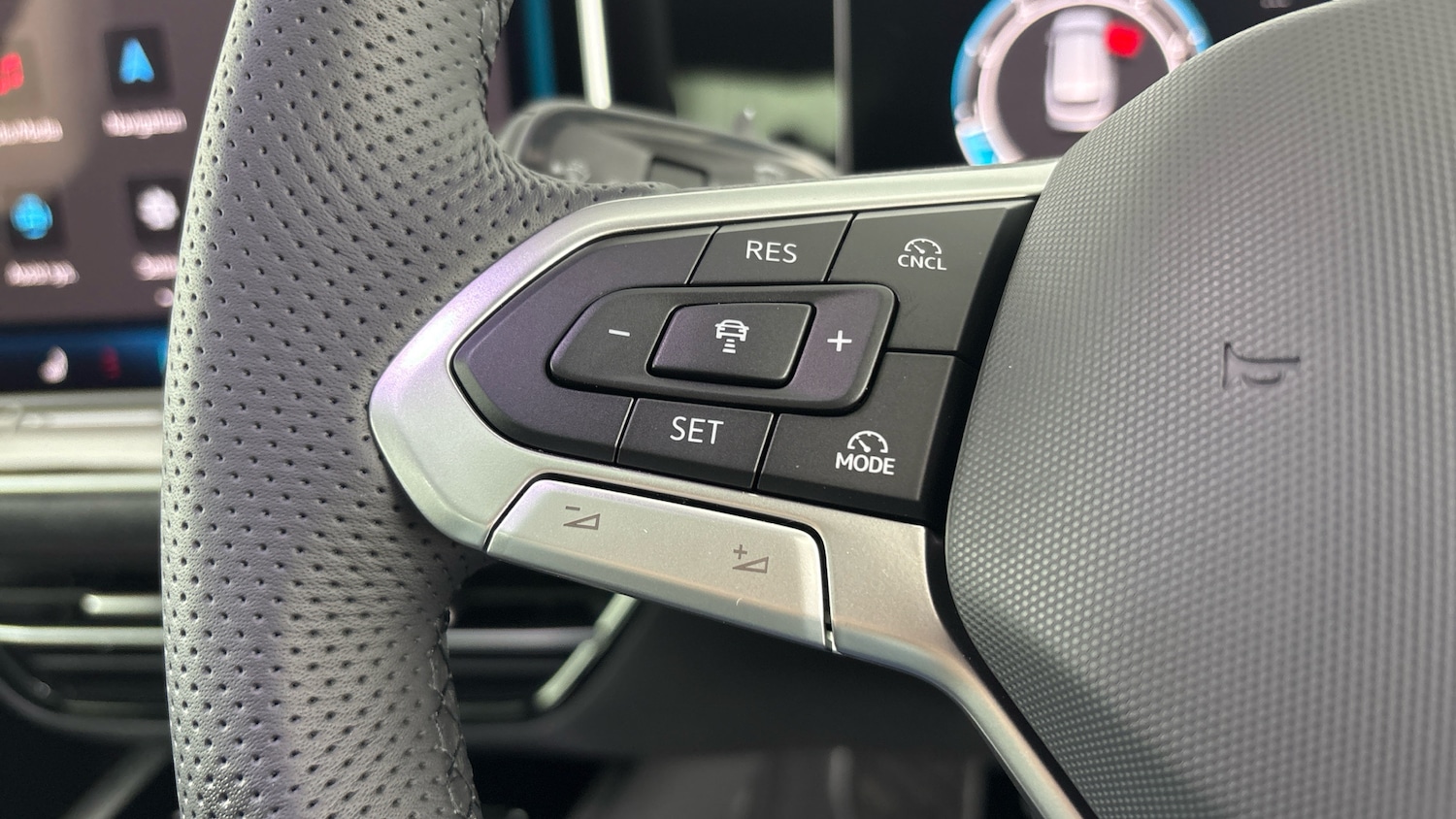 Used Volkswagen Passat 2026 for sale - 77718156: Photo 13