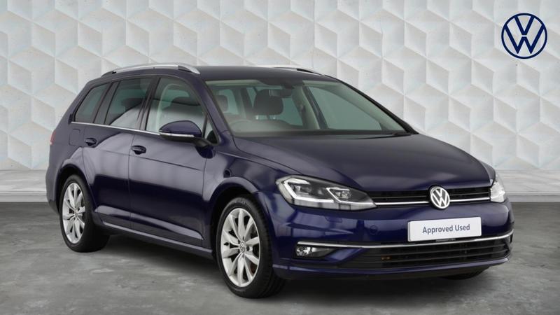 Used Volkswagen Golf 2020 for sale - 76382175: Photo 1