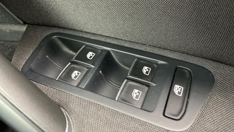 Used Volkswagen Golf 2020 for sale - 76382175: Photo 19