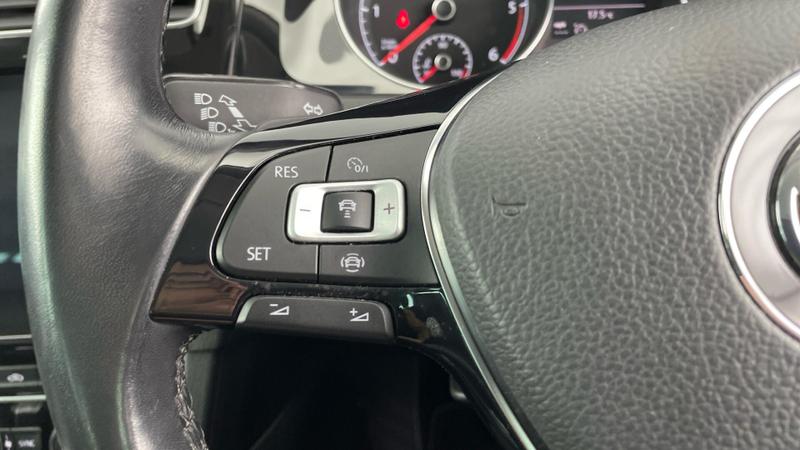 Used Volkswagen Golf 2020 for sale - 76382175: Photo 21