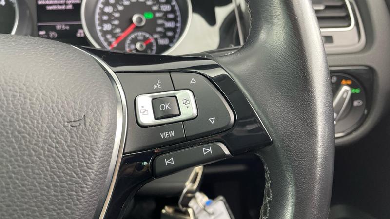 Used Volkswagen Golf 2020 for sale - 76382175: Photo 23