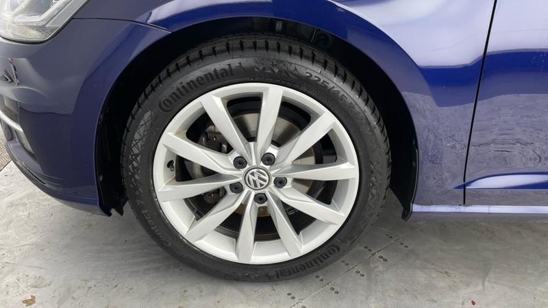 Used Volkswagen Golf 2020 for sale - 76382175: Photo 35
