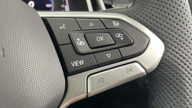 Used Volkswagen T-Roc 2025 for sale - 77036748: Photo 24