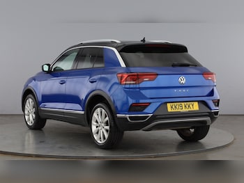 Used Volkswagen T-Roc 2019 for sale - 78039495: Photo