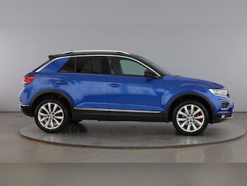 Used Volkswagen T-Roc 2019 for sale - 78039495: Photo