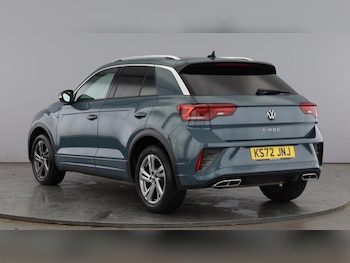 Used Volkswagen T-Roc 2023 for sale - 77262019: Photo