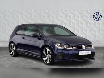 Volkswagen - Golf