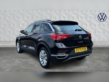 Used Volkswagen T-Roc 2020 for sale - 78452982: Photo