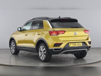 Used Volkswagen T-Roc 2019 for sale - 75038931: Photo