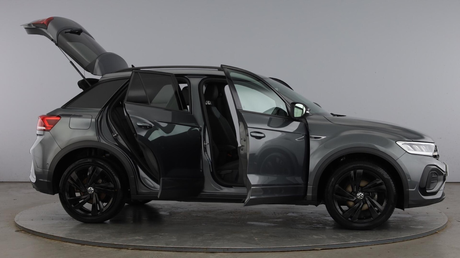 Used Volkswagen T-Roc 2024 for sale - 77803924: Photo 10