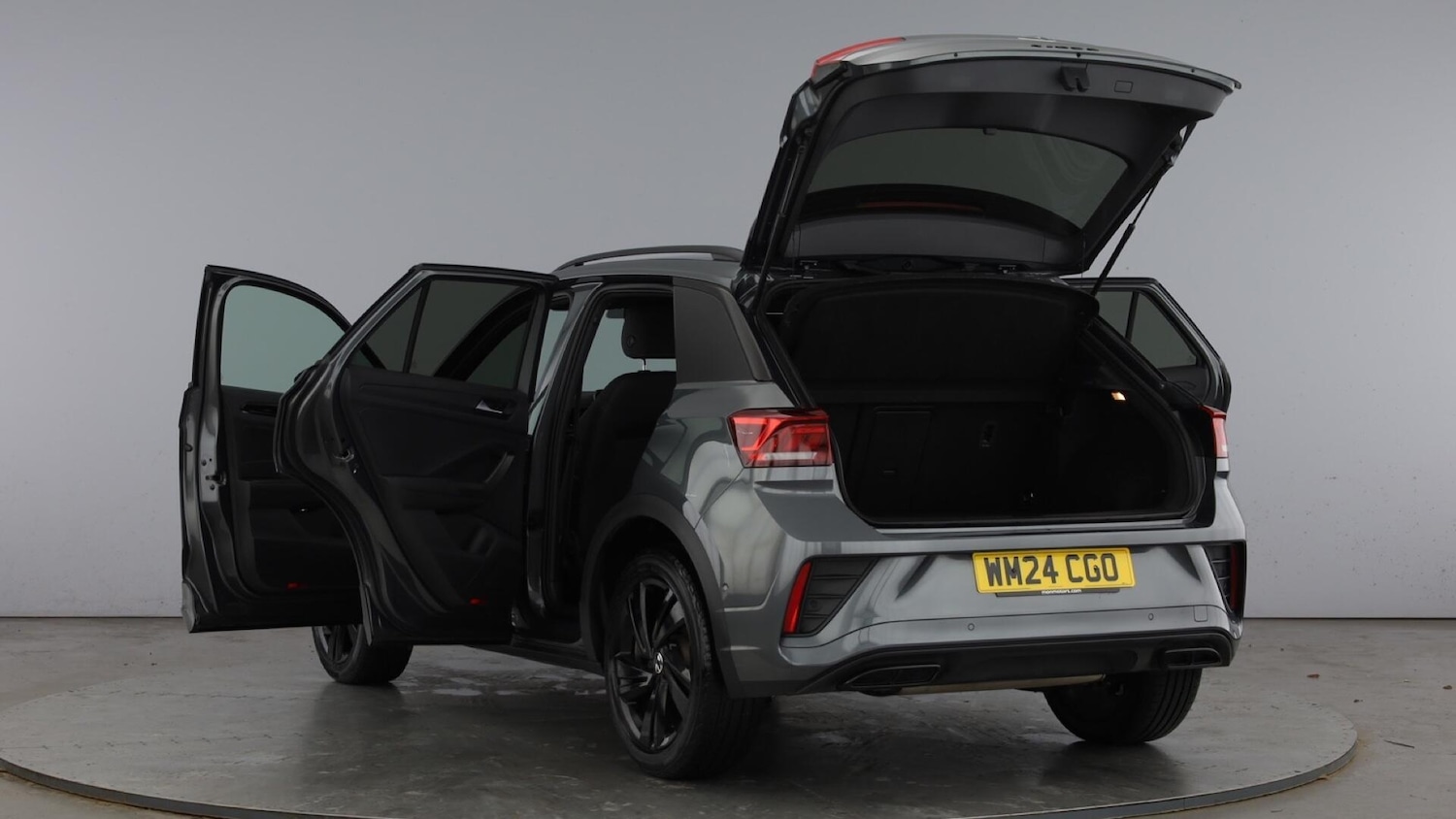 Used Volkswagen T-Roc 2024 for sale - 77803924: Photo 11