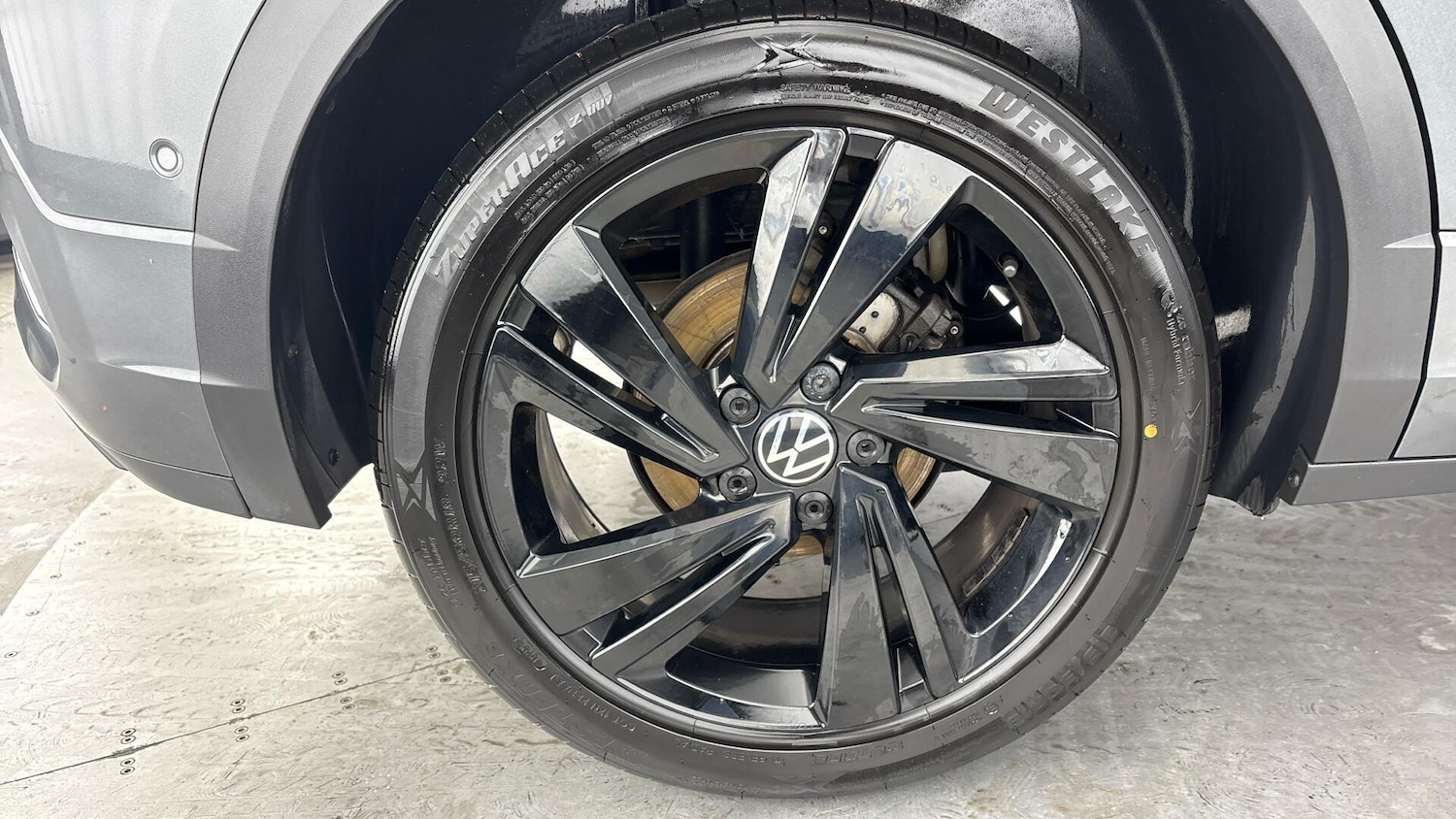 Used Volkswagen T-Roc 2024 for sale - 77803924: Photo 26