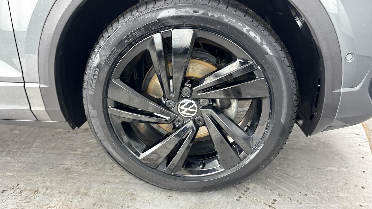 Used Volkswagen T-Roc 2024 for sale - 77803924: Photo 5