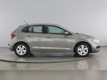 Used Volkswagen Polo 2018 for sale - 75632672: Photo
