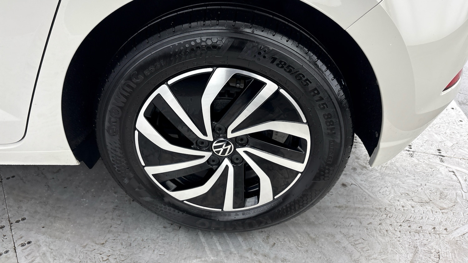 Used Volkswagen Polo 2023 for sale - 77813481: Photo 30