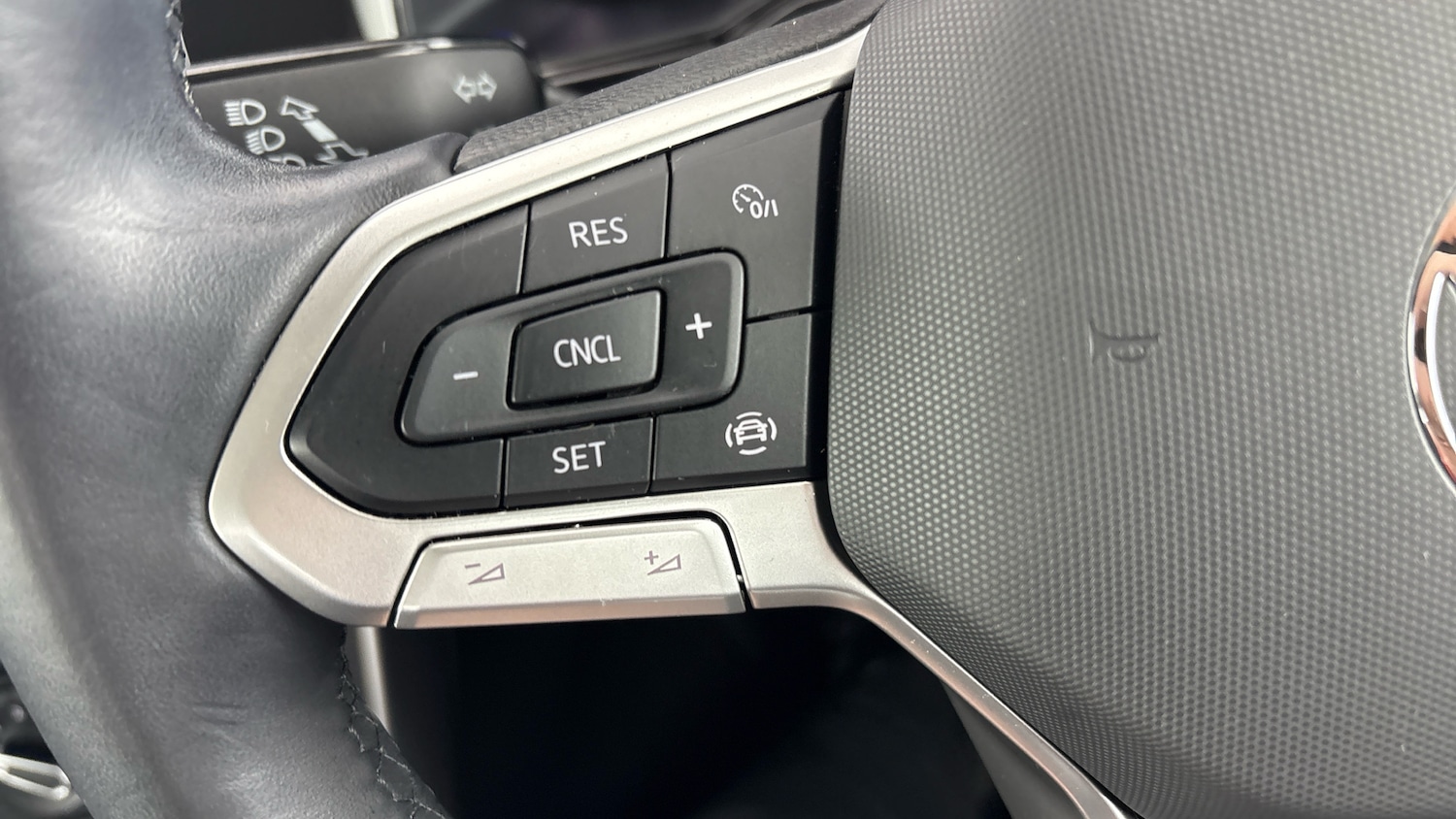 Used Volkswagen Polo 2023 for sale - 77813481: Photo 8