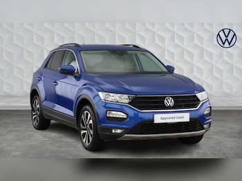 Used Volkswagen T-Roc 2021 for sale - 76405227: Photo
