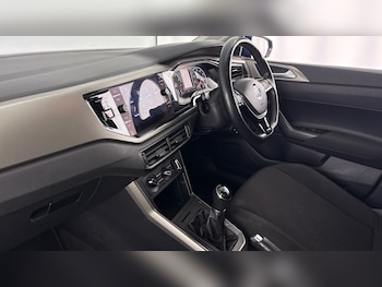 Used Volkswagen Polo 2020 for sale - 78421139: Photo