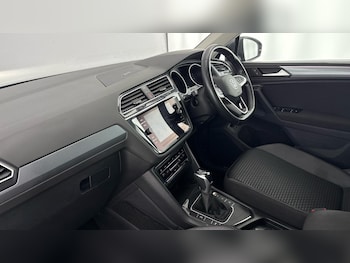 Used Volkswagen Tiguan 2022 for sale - 77619224: Photo