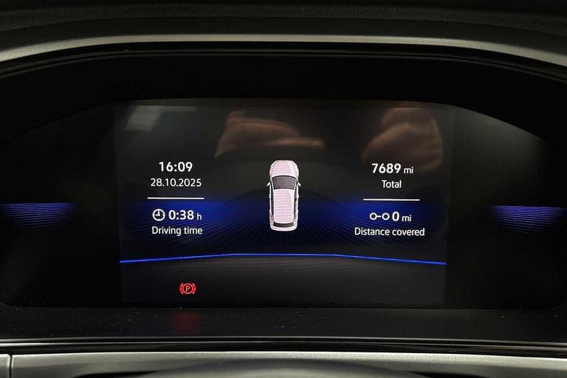 Used Volkswagen T-Roc 2024 for sale - 77186927: Photo 11