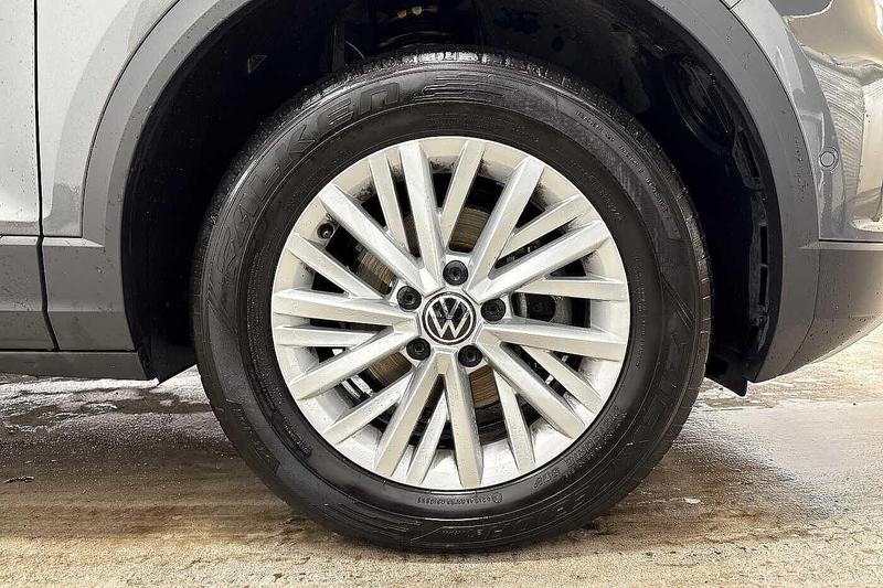 Used Volkswagen T-Roc 2024 for sale - 77186927: Photo 5