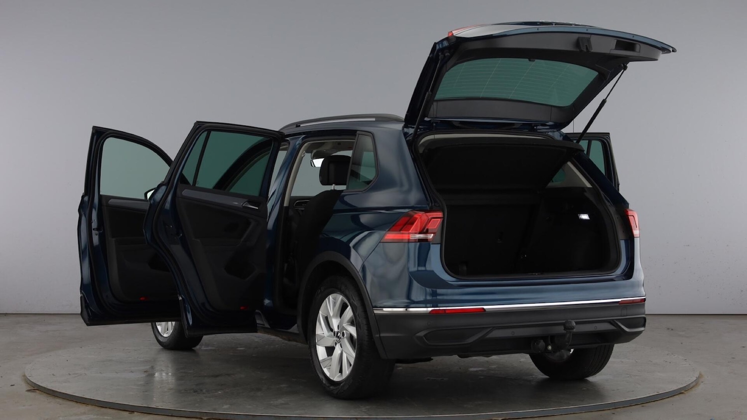 Used Volkswagen Tiguan 2022 for sale - 78108843: Photo 11