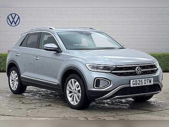 Used Volkswagen T-Roc 2025 for sale - 78545974: Photo